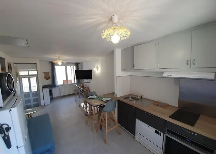 T2 En Plein Centre Du Village